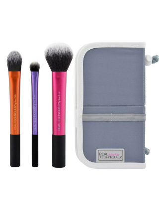 real techniques travel essentials pinceaux maquillage fond de teint blush contouring bronzer